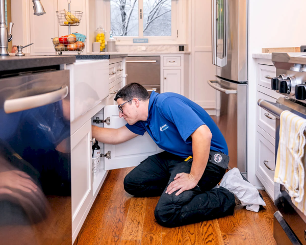 5 Plumbing Red Flags Homeowners Often Overlook
