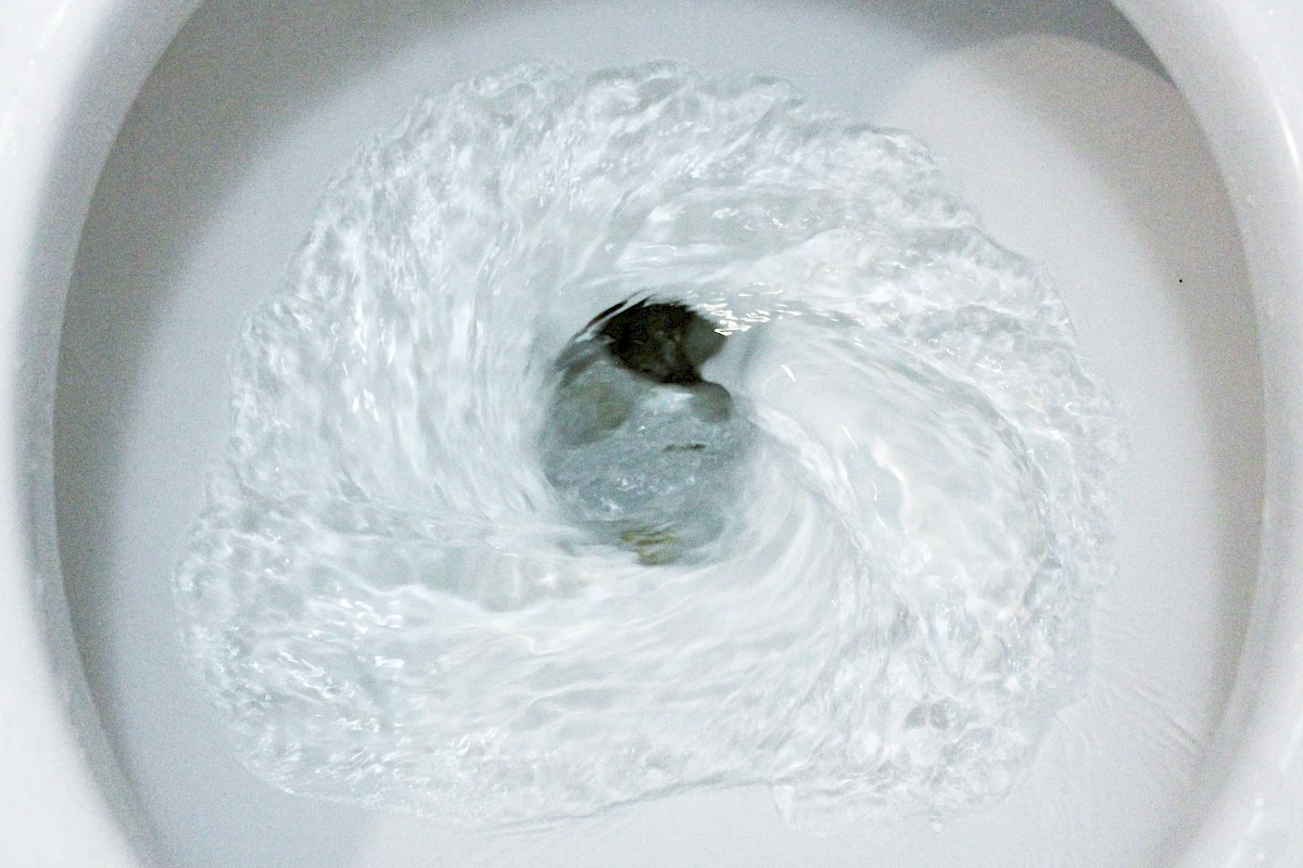 Running toilet causes and solutions