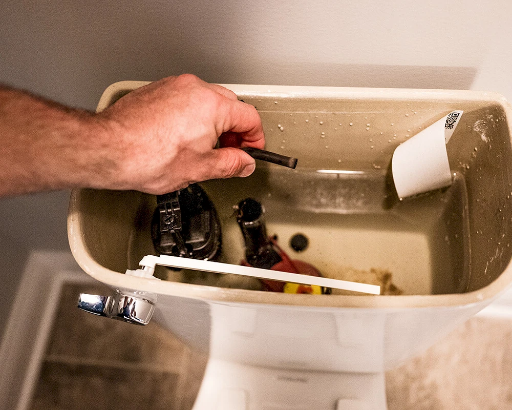 Atlas Butler offers toilet replacement and repair services in Clintonville