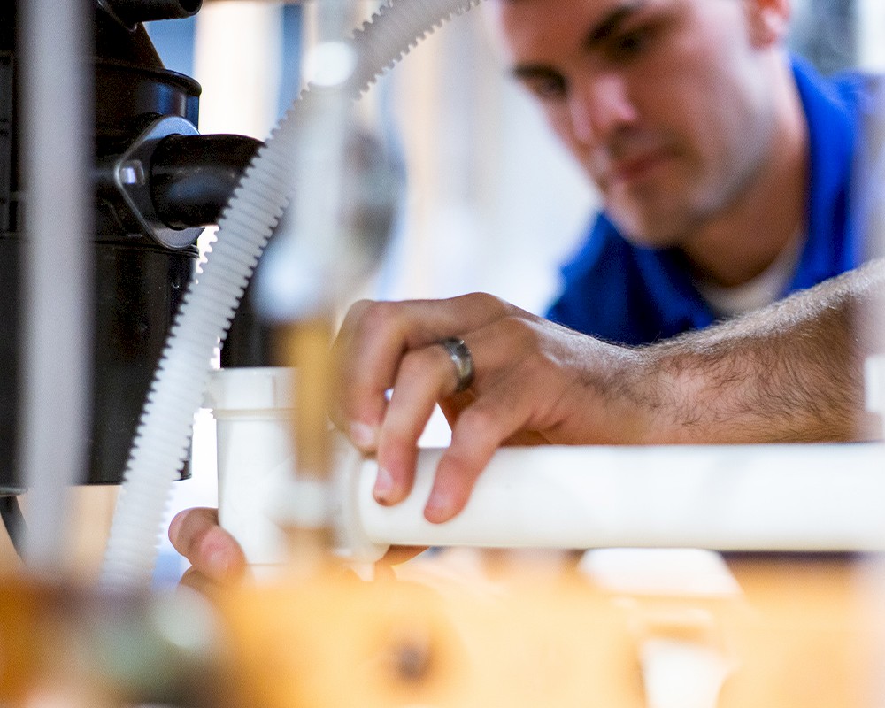 Atlas Butler offers plumbing services in Etna