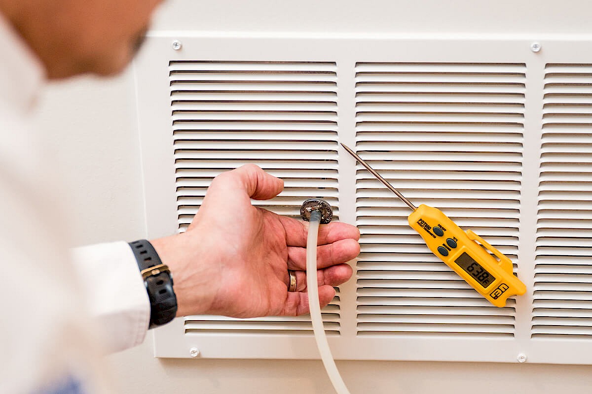 ab_blog_efficient-furnace-maintenance-to-keep-your-home-warm